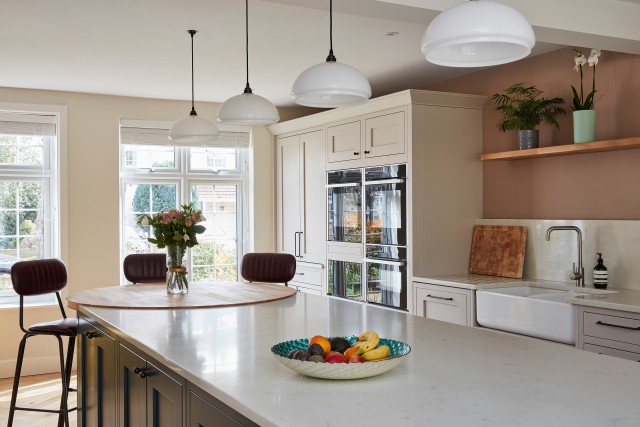 traditional shaker kitchen design